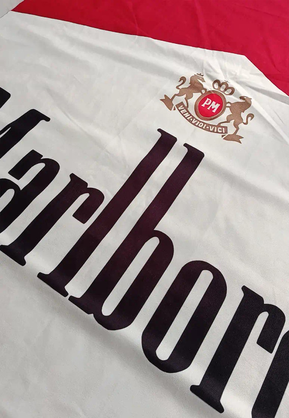 بکدراپ مخمل پورشه Marlboro Art | طرح دست آفرینش